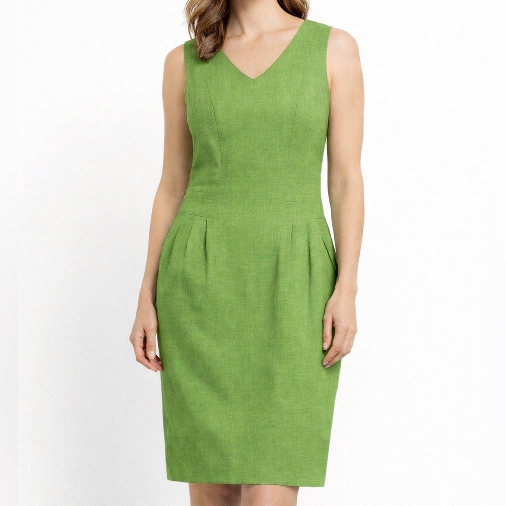 Shelby & Palmer Vibrant Green Midi Dress - Picture 1 of 7